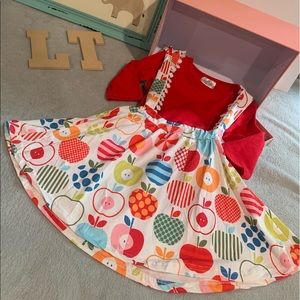 Skirt and 3/4 sleeve shirt